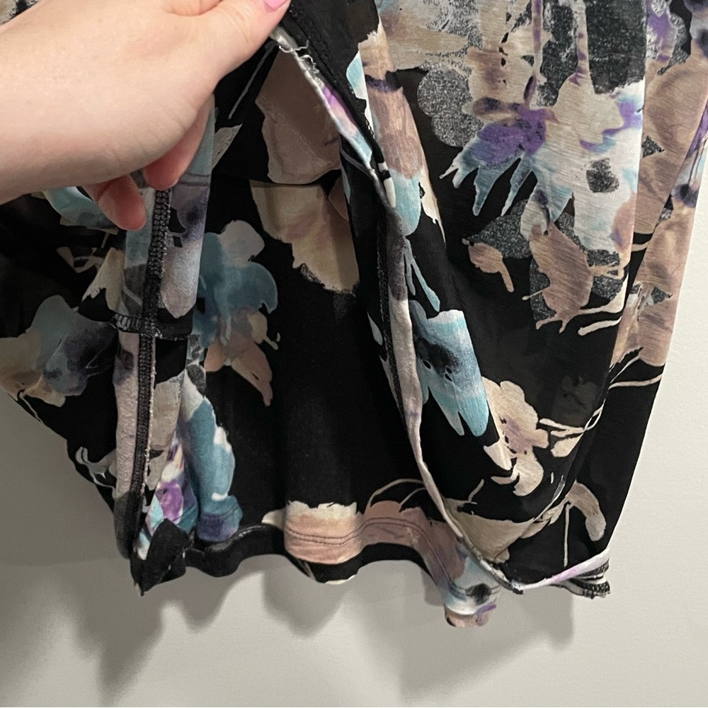 {Simply Vera Vera Wang} floral print lined t shirt women's size S - Picture 4 of 6